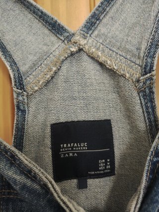 Peto falda vaquera Zara