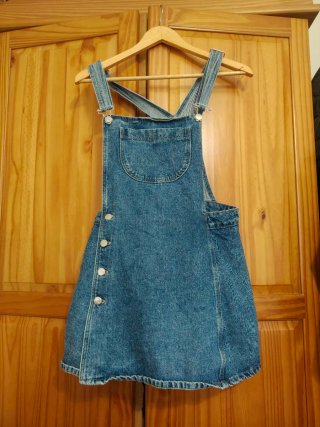 Peto falda vaquera Zara