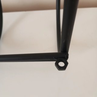 Percha metálica diseño elegante