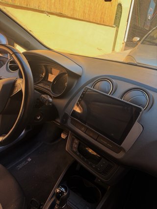SEAT Ibiza 1.6 TDI 105 CV | CarPlay | Muy buen est