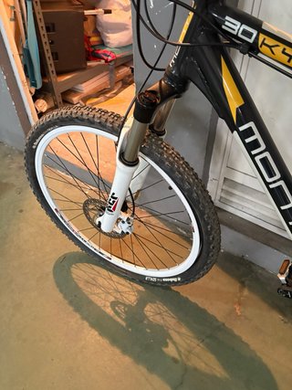 Bicicleta Monty MTB 26 freno disco