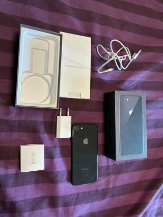 iPhone 8 Negro Completo