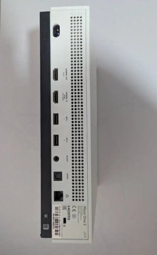 Xbox One Negra/Blanca