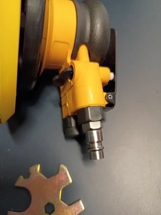 CONJUNTO DE PISTOLA DE PINTAR Y LIJADORA