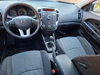 KIA Ceed 2011