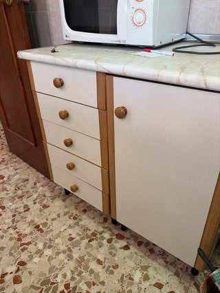 Mueble de cocina de madera