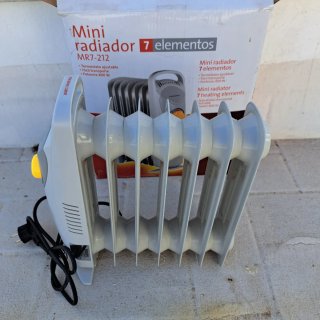 Radiador Eléctrico Aceite Blanco