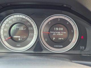 Volvo V70 2015