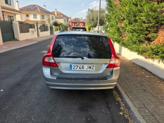 Volvo V70 2015