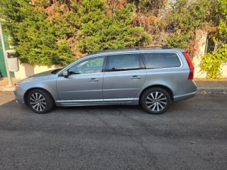Volvo V70 2015