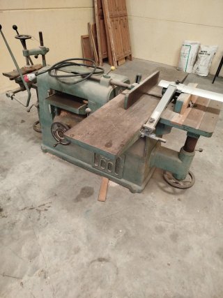 Máquina de carpintería industrial