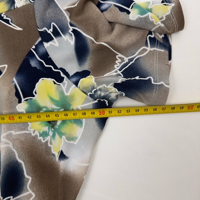 Top Finess Floral Short Sleeve Blouse