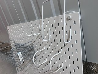 Panel organizador con 5 accesorios