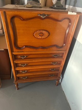 Aparador de madera vintage