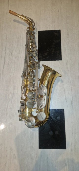 Saxofón Alto Conn