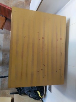 Máquina de coser Singer con mueble