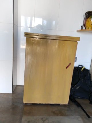 Máquina de coser Singer con mueble