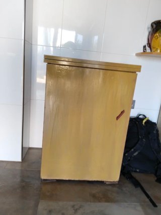 Máquina de coser Singer con mueble
