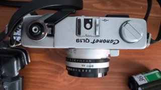 Canon Canonet QL19 + Funda Original