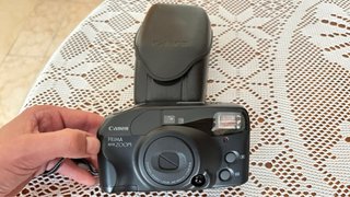 EXCELENTE Cámara Canon Prima Auto Zoom COMPACTA. A