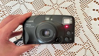 EXCELENTE Cámara Canon Prima Auto Zoom COMPACTA. A