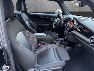 MINI Cooper D  1.5 115cv