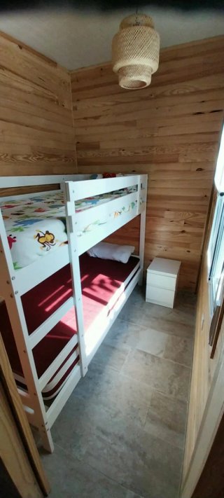 Se vende casa tipo bungalow de 2 habitaciones