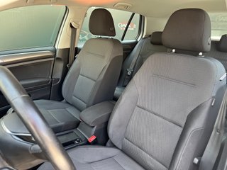 Volkswagen Golf 2014 **ÚNICO DUEÑO** 145.000KM!