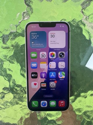 iPhone 13 128GB Blanco + Caja y Cargador
