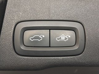 Volvo XC60 B4 D Momentum Pro Auto 145 kW (197 CV)