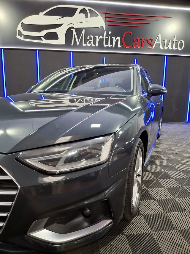 AUDI A4 Advanced 30 TDI S tronic