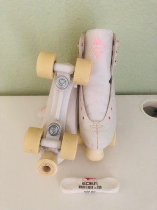 Patines 4 ruedas Oxea Talla 39 + cordones nuevos