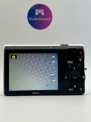 Nikon coolpix s6200