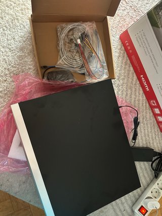 Hikvision AcuSense DS-7600 NVR