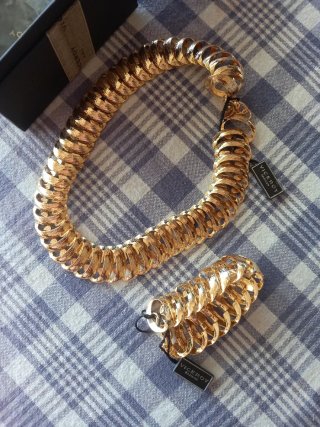 Gargantilla y pulsera Viceroy doradas