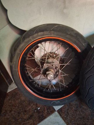 Ruedas Supermotard KTM 690, Husqvarna, gas gas