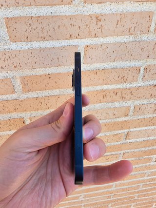 iPhone 13 128GB Negro Medianoche