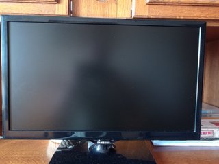 TV Samsung 22 UE22F5000