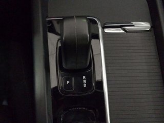 Volvo XC60 B4 D Momentum Pro Auto 145 kW (197 CV)