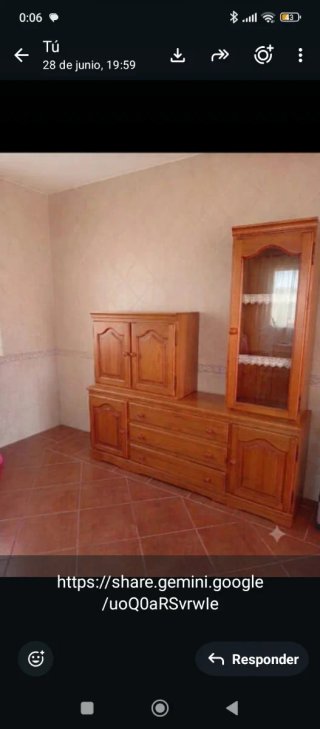 Mueble de salón de madera