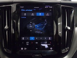 Volvo XC60 B4 D Momentum Pro Auto 145 kW (197 CV)