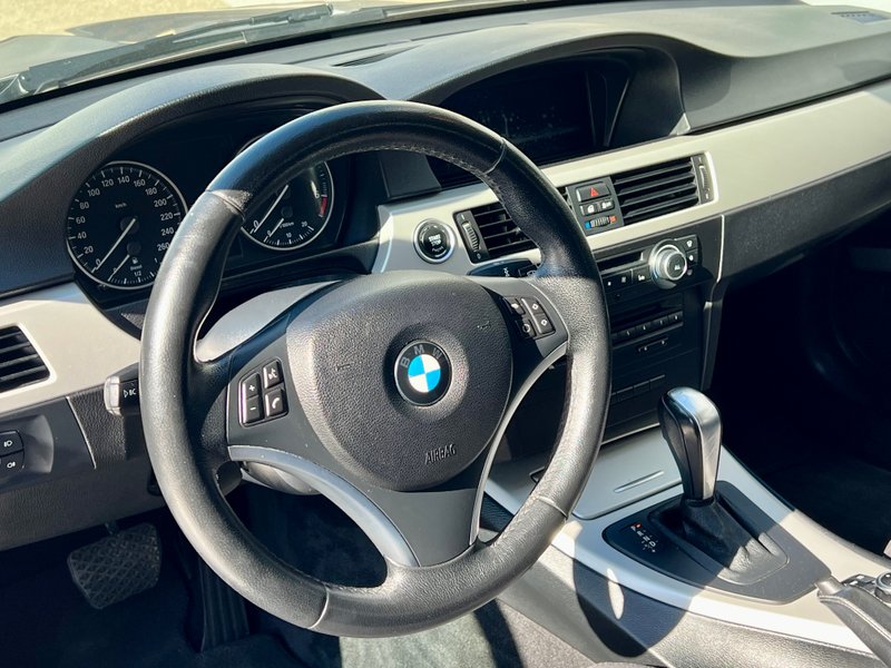 BMW Serie 3 2011, foto 22