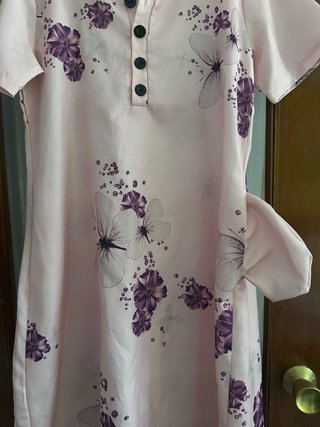 Vestido rosa estampado flores