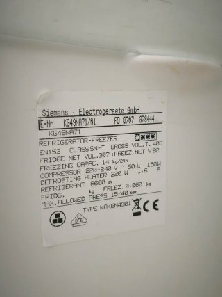 Frigorífico Siemens KG49NA71 70x200