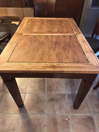 Mesa de comedor extensible de madera