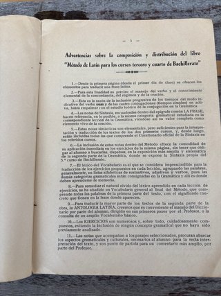 Libro de latín de los años 50