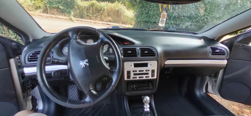 Peugeot 406 2005 - foto 1