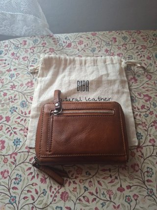 Cartera Biba de piel natural