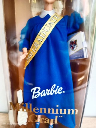 Barbie Millenium Grad 1998