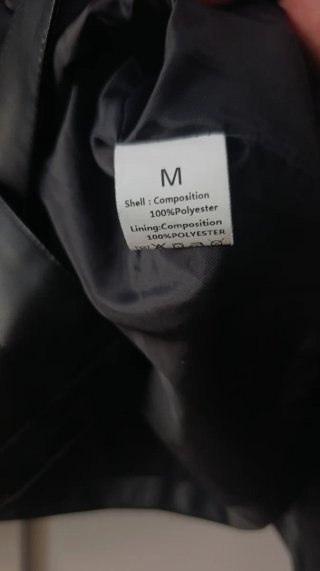 Chaqueta de cuero negra
